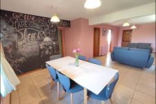 Casa en San Carlos de Bariloche - Casa Jardín Botánico Bariloche   – 6 habitaciones, 4 baños