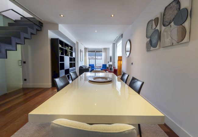 Apartamento en Madrid - Dúplex de 3 Dormitorios – Amplio, Luminoso cerca del Paseo de la Castellana .Temporal Apartamento en Madrid - Dúplex de 3 Dormitorios – Amplio, Luminoso cerca del Paseo de la Castellana .Temporal