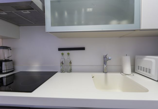 Apartamento en Madrid - Dúplex de 3 Dormitorios – Amplio, Luminoso cerca del Paseo de la Castellana .Temporal Apartamento en Madrid - Dúplex de 3 Dormitorios – Amplio, Luminoso cerca del Paseo de la Castellana .Temporal