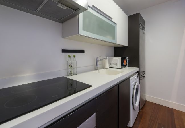 Apartamento en Madrid - Dúplex de 3 Dormitorios – Amplio, Luminoso cerca del Paseo de la Castellana .Temporal Apartamento en Madrid - Dúplex de 3 Dormitorios – Amplio, Luminoso cerca del Paseo de la Castellana .Temporal