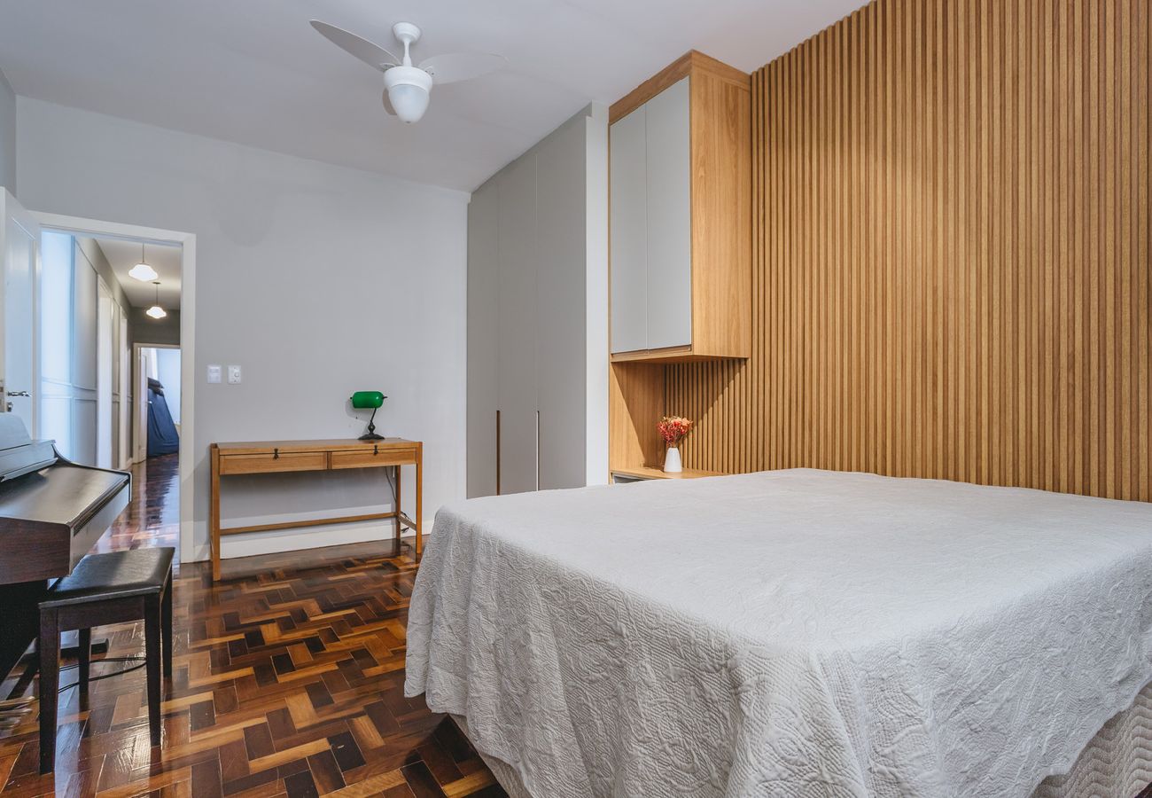 Apartamento en Teresópolis - Apto bem equipado c WiFi,lareira e boa localização Apartamento en Teresópolis - Apto bem equipado c WiFi,lareira e boa localização