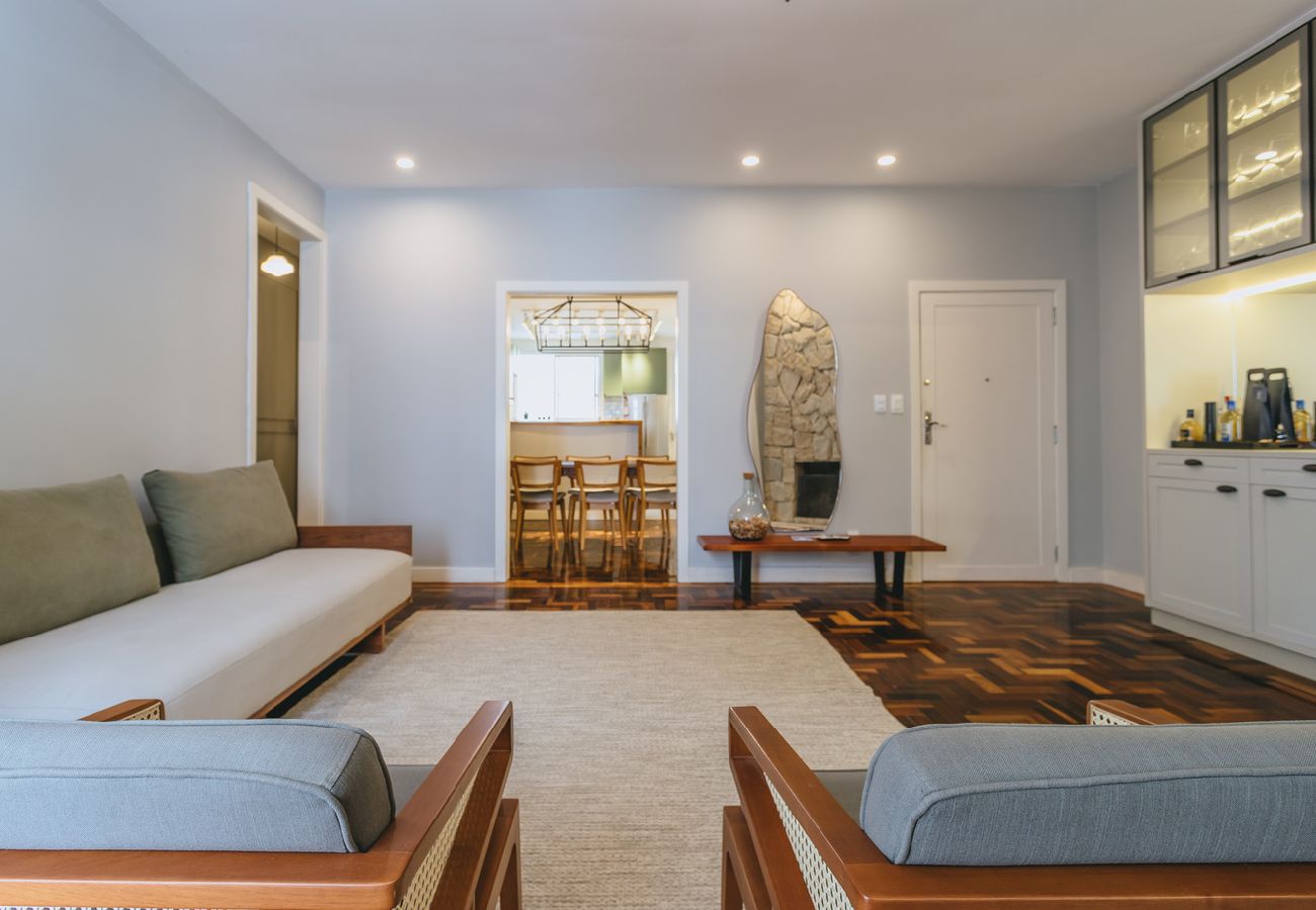 Apartamento en Teresópolis - Apto bem equipado c WiFi,lareira e boa localização Apartamento en Teresópolis - Apto bem equipado c WiFi,lareira e boa localização