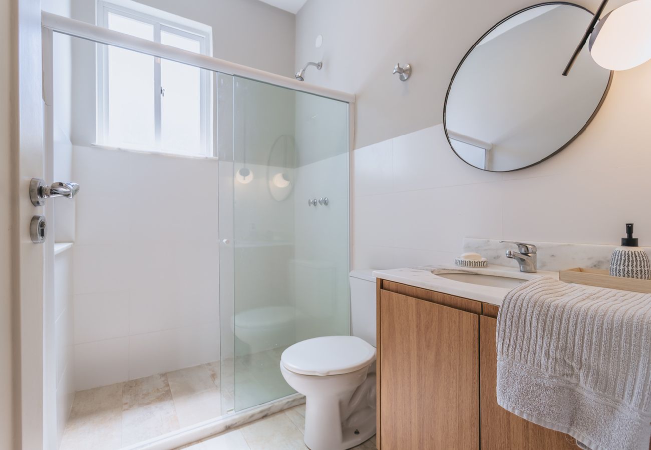 Apartamento en Teresópolis - Apto bem equipado c WiFi,lareira e boa localização Apartamento en Teresópolis - Apto bem equipado c WiFi,lareira e boa localização