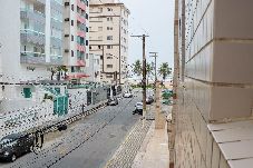 Apartamento en Praia Grande - Apto c garagem, ótima localização à 80m da Praia