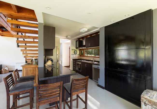 Casa en San Carlos de Bariloche - Casa con costa al lago Gutiérrez en Bariloche Casa en San Carlos de Bariloche - Casa con costa al lago Gutiérrez en Bariloche