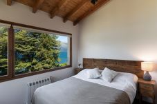 Casa en San Carlos de Bariloche - Casa con costa al lago Gutiérrez en Bariloche