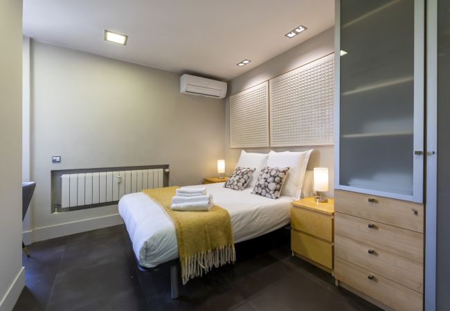 Apartamento en Madrid - Alquiler Mensual en Madrid – Piso Exterior con 1 Dormitorio + Estudio y 2 Baños.Temporal Apartamento en Madrid - Alquiler Mensual en Madrid – Piso Exterior con 1 Dormitorio + Estudio y 2 Baños.Temporal