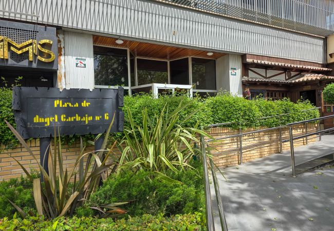 Apartamento en Madrid - Alquiler Mensual en Madrid – Piso Exterior con 1 Dormitorio + Estudio y 2 Baños.Temporal Apartamento en Madrid - Alquiler Mensual en Madrid – Piso Exterior con 1 Dormitorio + Estudio y 2 Baños.Temporal