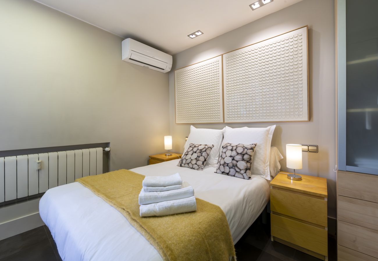 Apartamento en Madrid - Alquiler Mensual en Madrid – Piso Exterior con 1 Dormitorio + Estudio y 2 Baños.Temporal Apartamento en Madrid - Alquiler Mensual en Madrid – Piso Exterior con 1 Dormitorio + Estudio y 2 Baños.Temporal