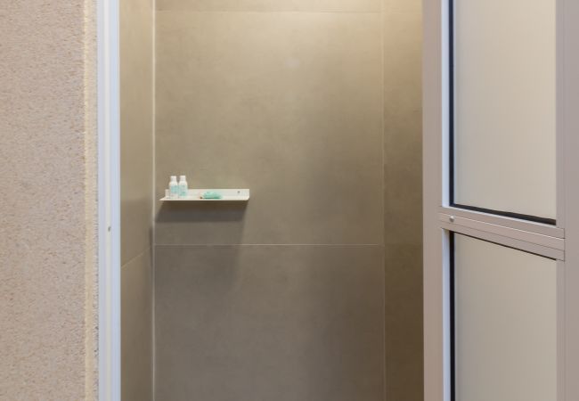 Apartamento en Rio de Janeiro - Acogedor a pocos pasos de la playa de Copacabana | Q13 e 16 Apartamento en Rio de Janeiro - Acogedor a pocos pasos de la playa de Copacabana | Q13 e 16