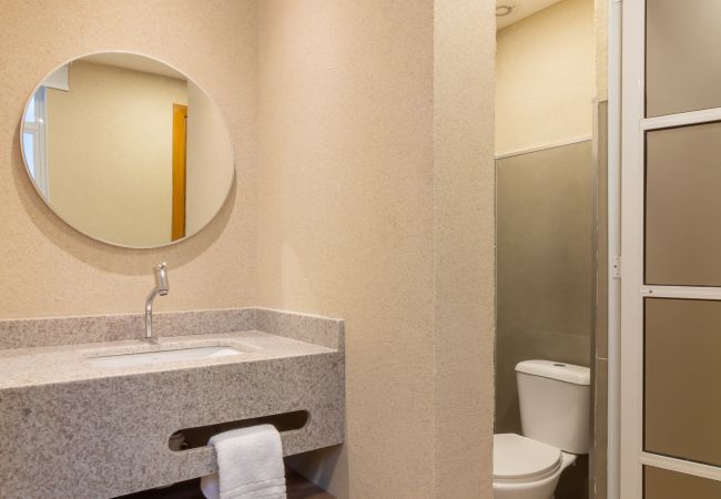 Apartamento en Rio de Janeiro - Acogedor a pocos pasos de la playa de Copacabana | Q13 e 16 Apartamento en Rio de Janeiro - Acogedor a pocos pasos de la playa de Copacabana | Q13 e 16