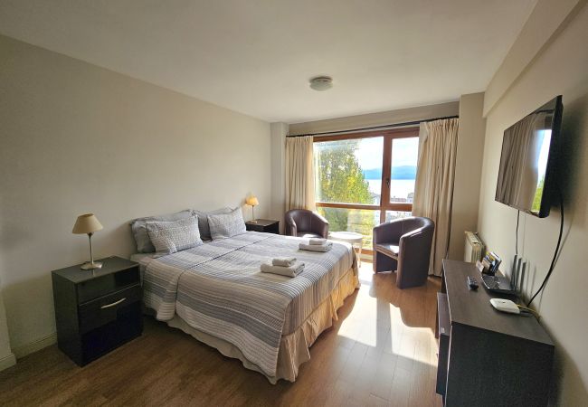 Estudio en San Carlos de Bariloche - Terrazas del lago I F con vista al lago Nahuel Huapi Estudio en San Carlos de Bariloche - Terrazas del lago I F con vista al lago Nahuel Huapi