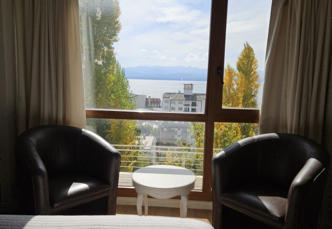Estudio en San Carlos de Bariloche - Terrazas del lago I F con vista al lago Nahuel Huapi Estudio en San Carlos de Bariloche - Terrazas del lago I F con vista al lago Nahuel Huapi