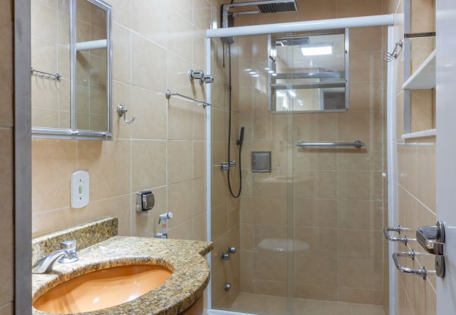 Apartamento en Rio de Janeiro - 5 minutos de la playa de Leme | GS1102  Apartamento en Rio de Janeiro - 5 minutos de la playa de Leme | GS1102