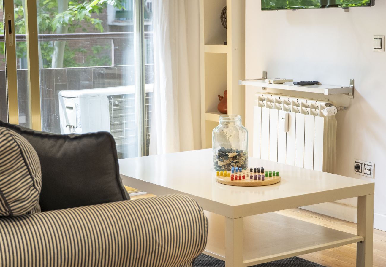 Apartamento en Madrid - Piso de 1 dormitorio y balcón -Alquiler Temporal en Madrid  Apartamento en Madrid - Piso de 1 dormitorio y balcón -Alquiler Temporal en Madrid