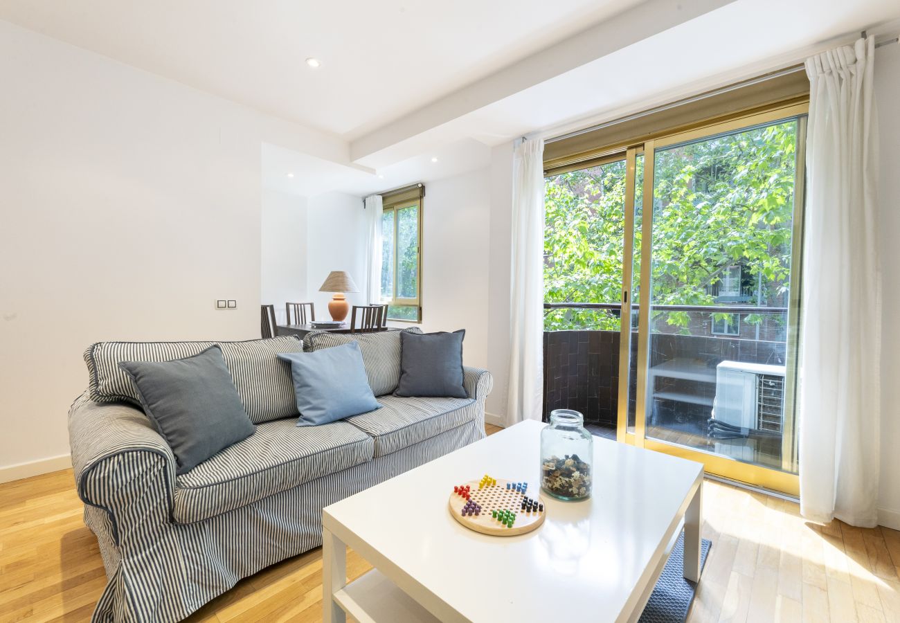 Apartamento en Madrid - Piso de 1 dormitorio y balcón -Alquiler Temporal en Madrid  Apartamento en Madrid - Piso de 1 dormitorio y balcón -Alquiler Temporal en Madrid