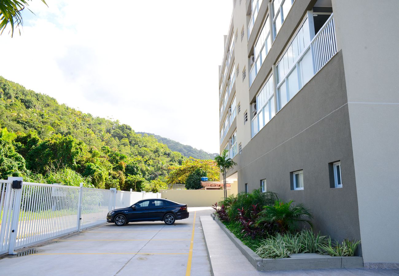 Apartamento en Ubatuba - Apto c área gourmet a 300m da Praia das Toninhas Apartamento en Ubatuba - Apto c área gourmet a 300m da Praia das Toninhas