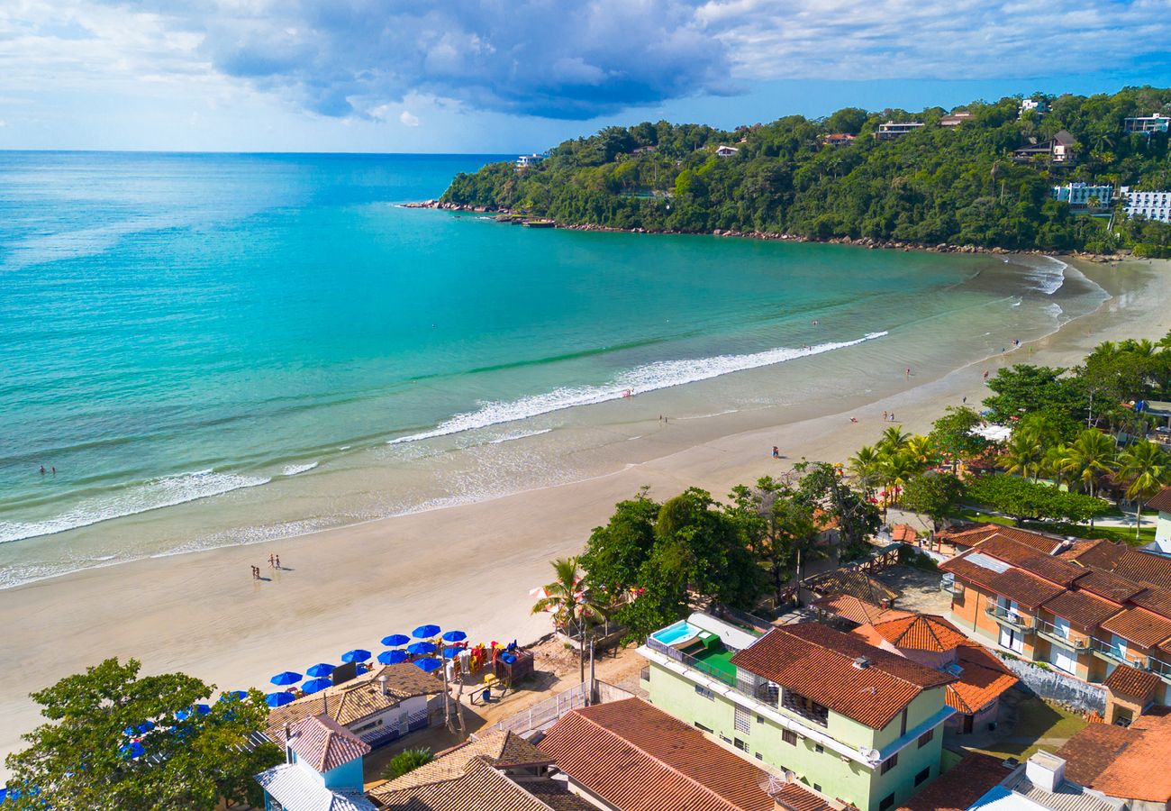 Apartamento en Ubatuba - Apto c área gourmet a 300m da Praia das Toninhas Apartamento en Ubatuba - Apto c área gourmet a 300m da Praia das Toninhas
