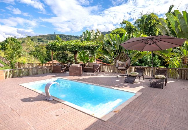 Casa en Carmo - Ótima Chácara com lazer completo, pet friendly 