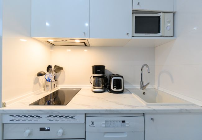 Apartamento en Madrid - Alquiler Mensual en Madrid – Piso moderno de 1 dormitorio Apartamento en Madrid - Alquiler Mensual en Madrid – Piso moderno de 1 dormitorio