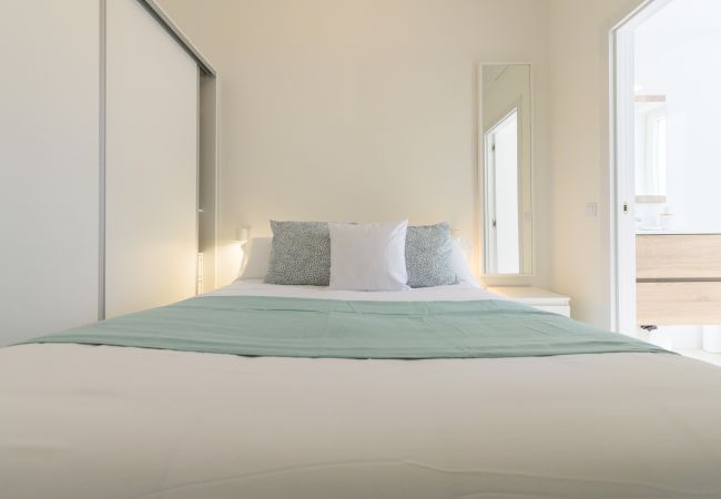 Apartamento en Madrid - Alquiler Mensual en Madrid – Piso moderno de 1 dormitorio Apartamento en Madrid - Alquiler Mensual en Madrid – Piso moderno de 1 dormitorio