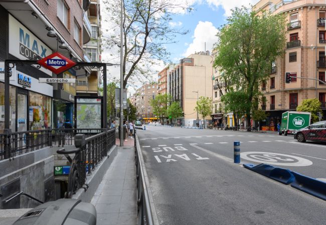 Apartamento en Madrid - Alquiler Mensual en Madrid – Piso moderno de 1 dormitorio Apartamento en Madrid - Alquiler Mensual en Madrid – Piso moderno de 1 dormitorio