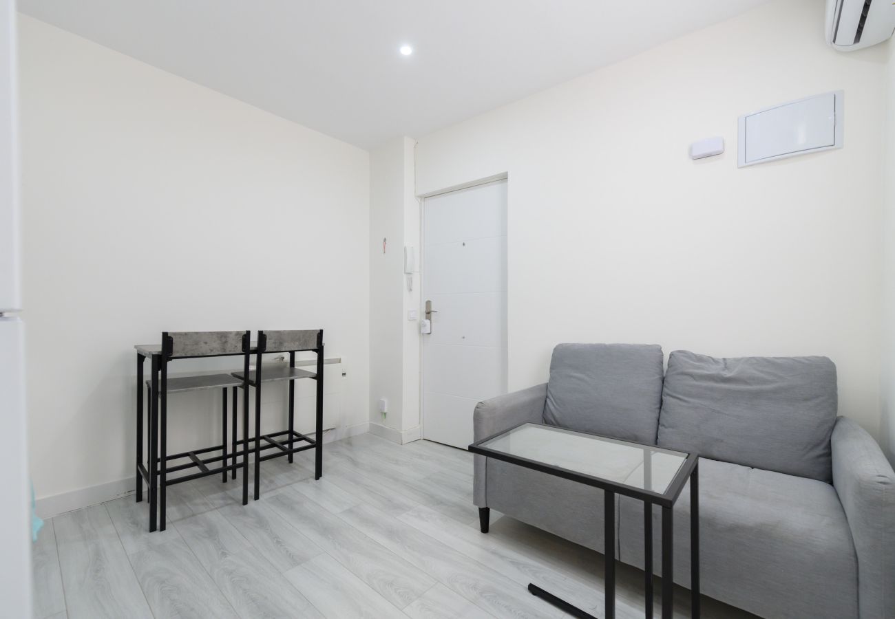 Apartamento en Madrid - Alquiler Mensual en Madrid – Piso moderno de 1 dormitorio. Temporal  Apartamento en Madrid - Alquiler Mensual en Madrid – Piso moderno de 1 dormitorio. Temporal