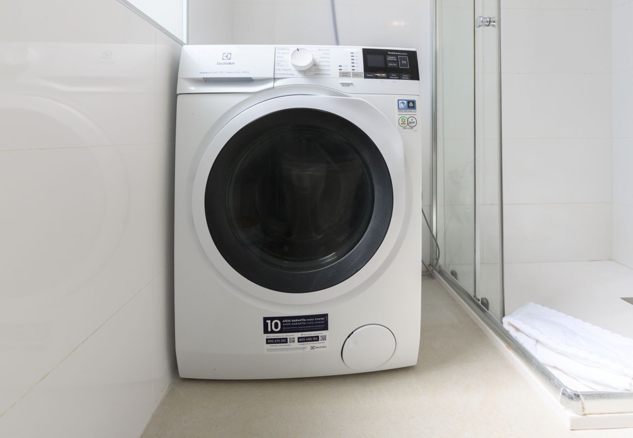 Apartamento en Madrid - Alquiler Mensual en Madrid – Piso moderno de 1 dormitorio. Temporal  Apartamento en Madrid - Alquiler Mensual en Madrid – Piso moderno de 1 dormitorio. Temporal