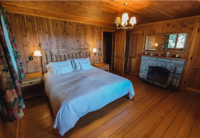 Casa en San Carlos de Bariloche - Hermosa casa en Llao Llao Bariloche para 12 personas Casa en San Carlos de Bariloche - Hermosa casa en Llao Llao Bariloche para 12 personas