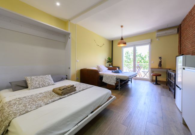 Estudio en Madrid - Estudio con balcón – Todo lo que necesitas para una estancia perfecta en Madrid. Temporal Estudio en Madrid - Estudio con balcón – Todo lo que necesitas para una estancia perfecta en Madrid. Temporal