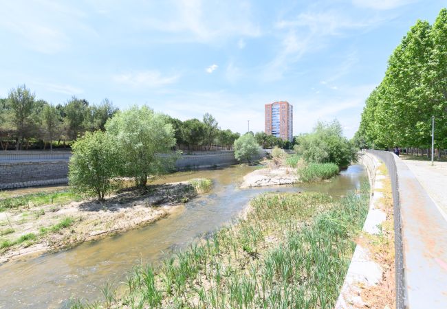 Estudio en Madrid - Estudio con balcón – Todo lo que necesitas para una estancia perfecta en Madrid. Temporal Estudio en Madrid - Estudio con balcón – Todo lo que necesitas para una estancia perfecta en Madrid. Temporal
