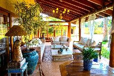 Casa en Santa Branca - Refúgio c/ piscina, hidro e Wi-fi em Santa Branca