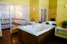 Casa en Santa Branca - Refúgio c/ piscina, hidro e Wi-fi em Santa Branca