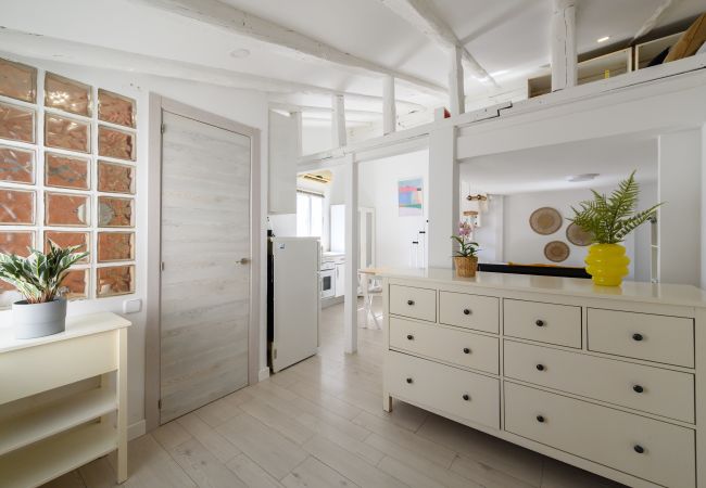 Apartamento en Madrid - Piso tipo loft de 1 dormitorio en el centro de Madrid Apartamento en Madrid - Piso tipo loft de 1 dormitorio en el centro de Madrid