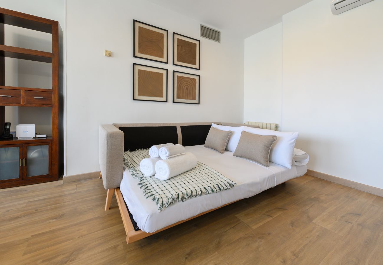 Apartamento en Madrid - Piso moderno de 1 dormitorio con ventanales y sofá cama para invitados en Madrid.Temporal  Apartamento en Madrid - Piso moderno de 1 dormitorio con ventanales y sofá cama para invitados en Madrid.Temporal