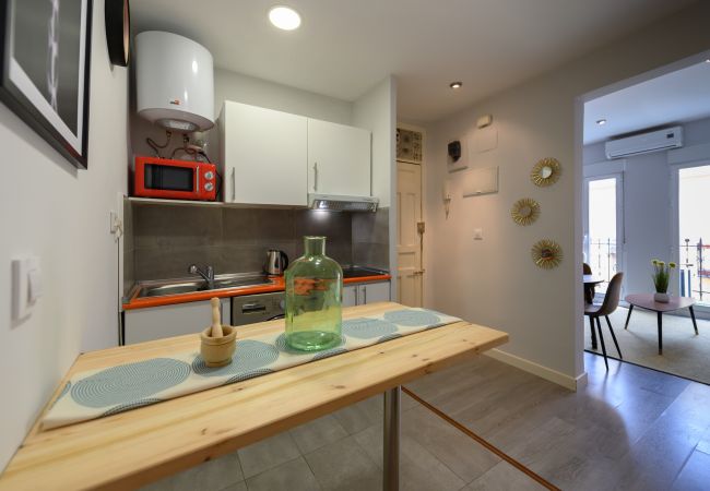 Apartamento en Madrid - Piso de 2 dormitorios con balcón en Madrid Apartamento en Madrid - Piso de 2 dormitorios con balcón en Madrid