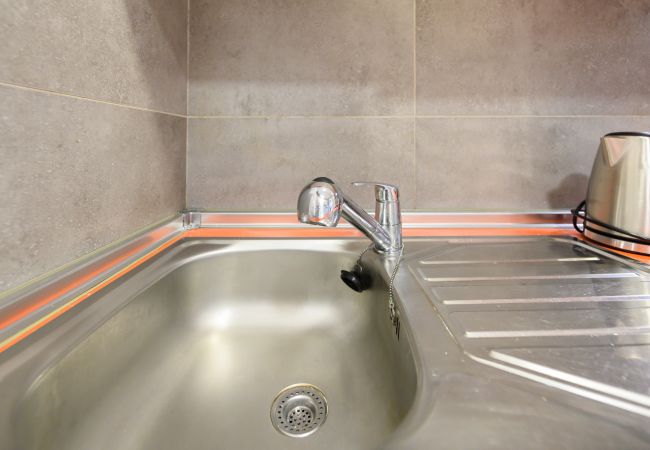 Apartamento en Madrid - Piso de 2 dormitorios con balcón en Madrid Apartamento en Madrid - Piso de 2 dormitorios con balcón en Madrid