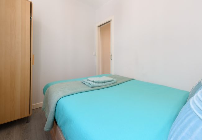 Apartamento en Madrid - Piso de 2 dormitorios con balcón en Madrid Apartamento en Madrid - Piso de 2 dormitorios con balcón en Madrid