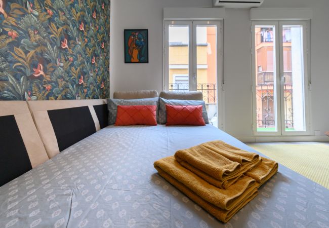 Apartamento en Madrid - Piso de 2 dormitorios con balcón en Madrid Apartamento en Madrid - Piso de 2 dormitorios con balcón en Madrid