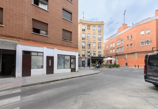 Apartamento en Madrid - Piso de 2 dormitorios con balcón en Madrid Apartamento en Madrid - Piso de 2 dormitorios con balcón en Madrid