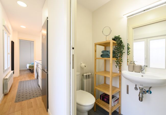Apartamento en Madrid - Piso de 1 Dormitorio en Chamartín-Madrid, Ideal para Parejas o Profesionales. Temporal Apartamento en Madrid - Piso de 1 Dormitorio en Chamartín-Madrid, Ideal para Parejas o Profesionales. Temporal