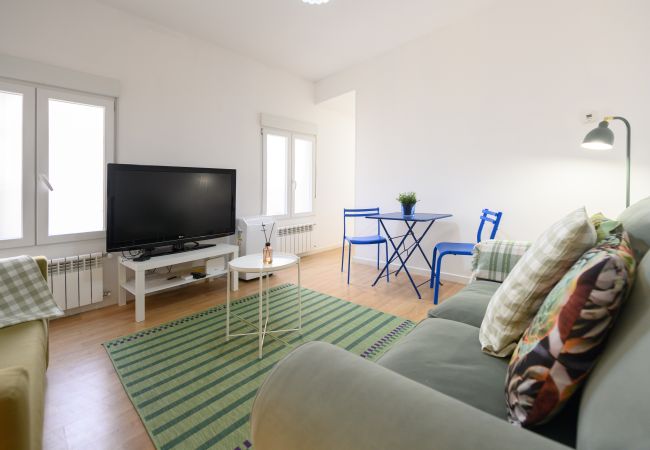 Apartamento en Madrid - Piso de 1 Dormitorio en Chamartín-Madrid, Ideal para Parejas o Profesionales. Temporal Apartamento en Madrid - Piso de 1 Dormitorio en Chamartín-Madrid, Ideal para Parejas o Profesionales. Temporal