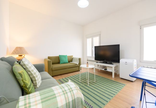 Apartamento en Madrid - Piso de 1 Dormitorio en Chamartín-Madrid, Ideal para Parejas o Profesionales. Temporal Apartamento en Madrid - Piso de 1 Dormitorio en Chamartín-Madrid, Ideal para Parejas o Profesionales. Temporal