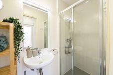 Apartamento en Madrid - Piso de 1 Dormitorio en Chamartín-Madrid, Ideal para Parejas o Profesionales