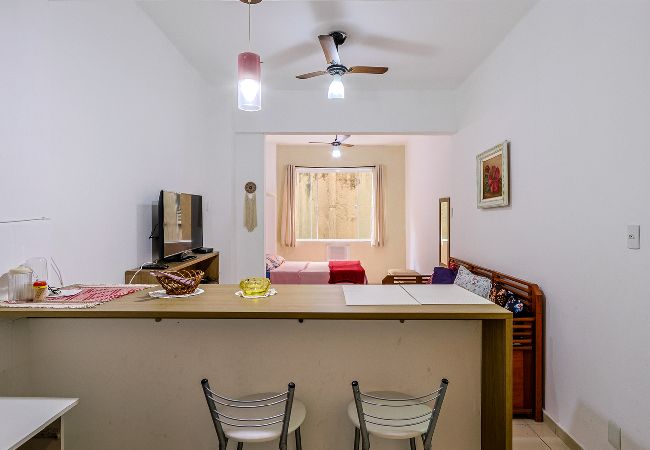 Apartamento en Rio de Janeiro - Loft c/ Ar e Wi-Fi a 100m da Praia de Copacabana Apartamento en Rio de Janeiro - Loft c/ Ar e Wi-Fi a 100m da Praia de Copacabana