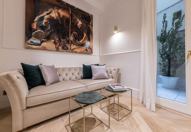 Apartamento en Madrid - Exclusivo Piso de Lujo en el Barrio de Salamanca – Elegancia y Confort en el Corazón de Madrid .Temporal  Apartamento en Madrid - Exclusivo Piso de Lujo en el Barrio de Salamanca – Elegancia y Confort en el Corazón de Madrid .Temporal
