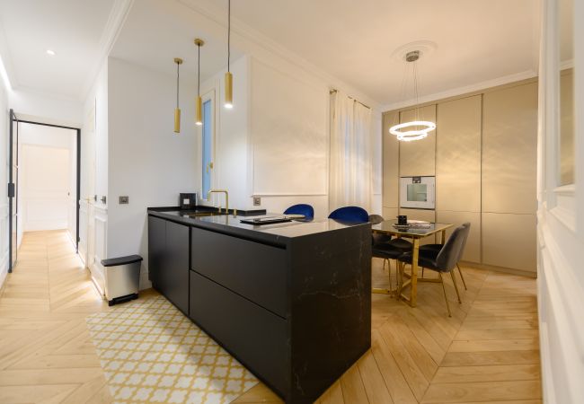 Apartamento en Madrid - Exclusivo Piso de Lujo en el Barrio de Salamanca – Elegancia y Confort en el Corazón de Madrid .Temporal  Apartamento en Madrid - Exclusivo Piso de Lujo en el Barrio de Salamanca – Elegancia y Confort en el Corazón de Madrid .Temporal