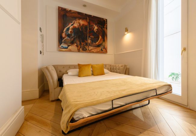Apartamento en Madrid - Exclusivo Piso de Lujo en el Barrio de Salamanca – Elegancia y Confort en el Corazón de Madrid .Temporal  Apartamento en Madrid - Exclusivo Piso de Lujo en el Barrio de Salamanca – Elegancia y Confort en el Corazón de Madrid .Temporal