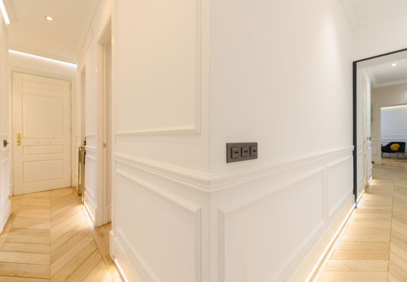 Apartamento en Madrid - Exclusivo Piso de Lujo en el Barrio de Salamanca – Elegancia y Confort en el Corazón de Madrid .Temporal  Apartamento en Madrid - Exclusivo Piso de Lujo en el Barrio de Salamanca – Elegancia y Confort en el Corazón de Madrid .Temporal