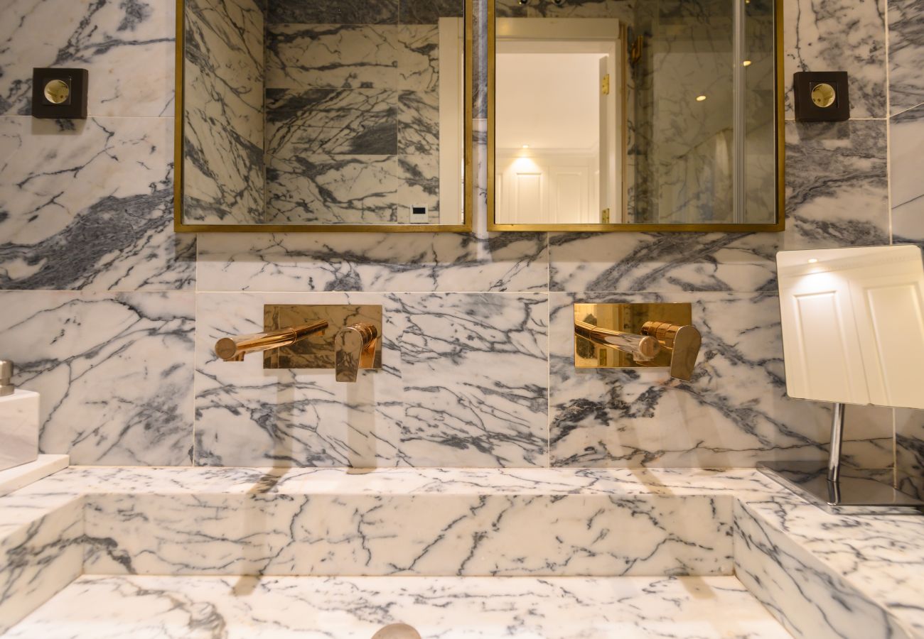 Apartamento en Madrid - Exclusivo Piso de Lujo en el Barrio de Salamanca – Elegancia y Confort en el Corazón de Madrid .Temporal  Apartamento en Madrid - Exclusivo Piso de Lujo en el Barrio de Salamanca – Elegancia y Confort en el Corazón de Madrid .Temporal